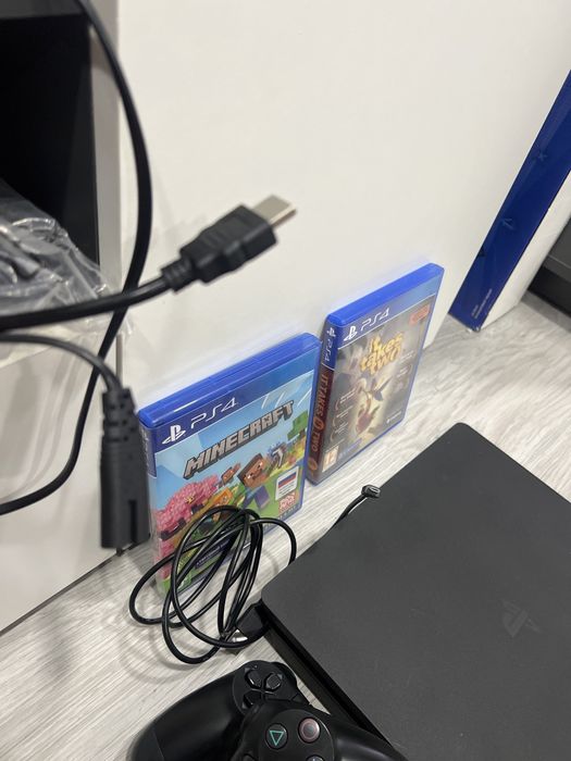 Ps4 slim игровая консоль