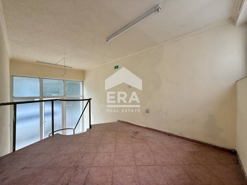 Дава се под наем Магазин в София, Лозенец - 35 кв.м за 348.84 € - Снимка #6