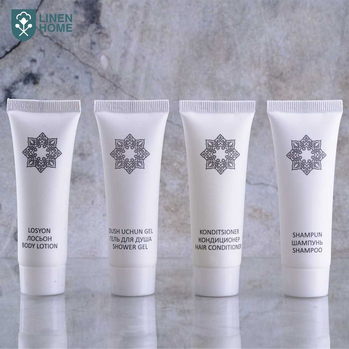 Набор для душа "Люкс" (шампунь/гель для душа/кондиционер/лосьон)