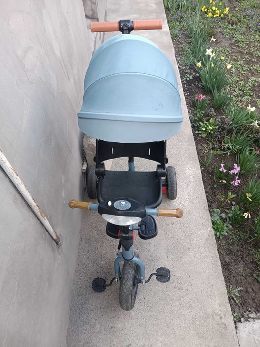 Детский трёх колёсный велосипед