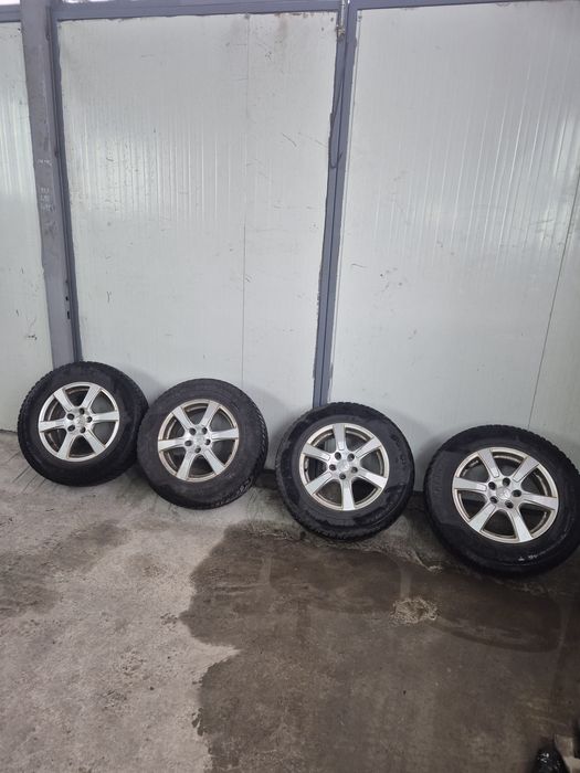 Джанти със зимни гуми Mitsubishi ASX