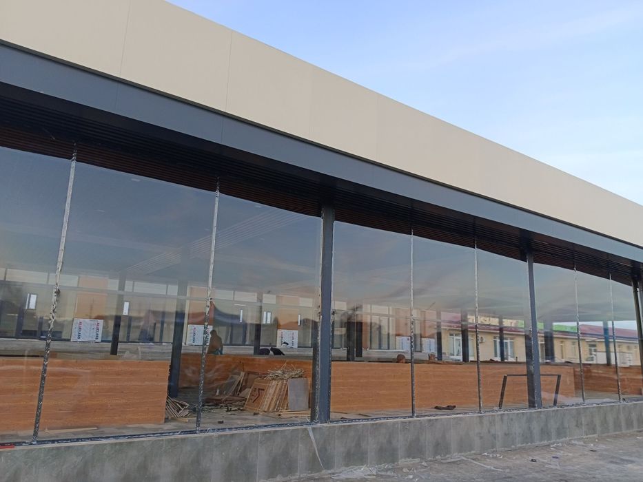 Tent banner salofan ustonovka