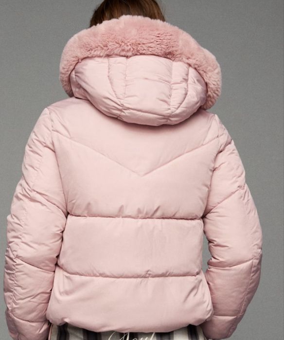 Ново зимно яке bershka s размер