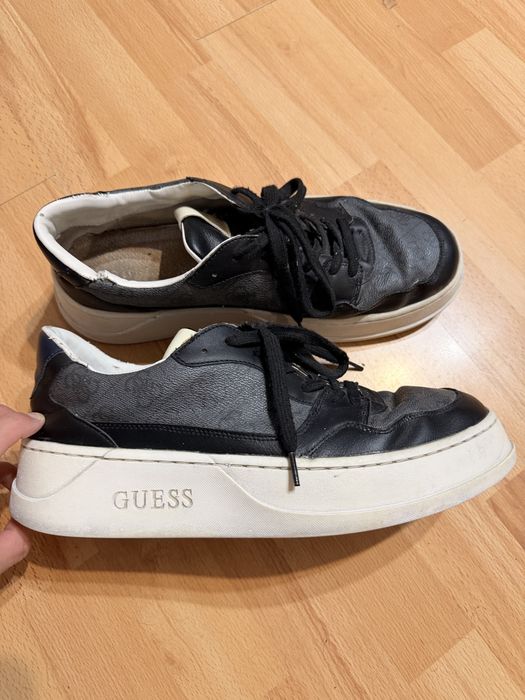 Мъжки обувки GUESS