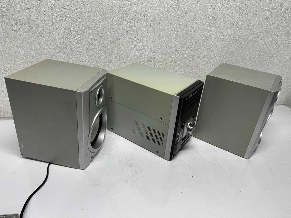 Уредба - Sharp XL-UH240H