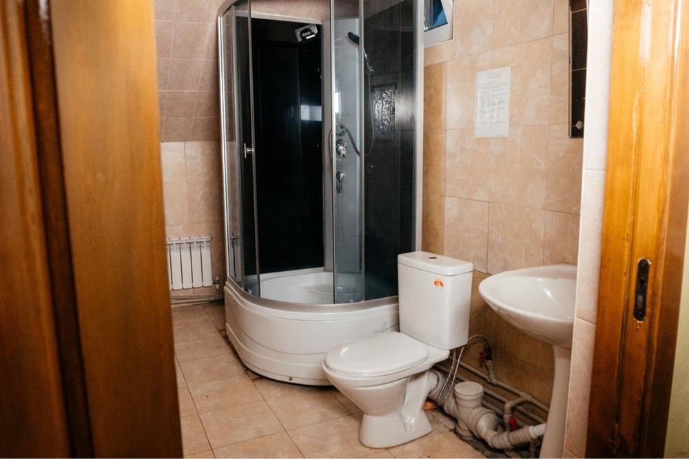 Проживание в хостоле (Botanical Hostel)