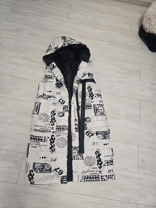 Грейка в бяло и черно