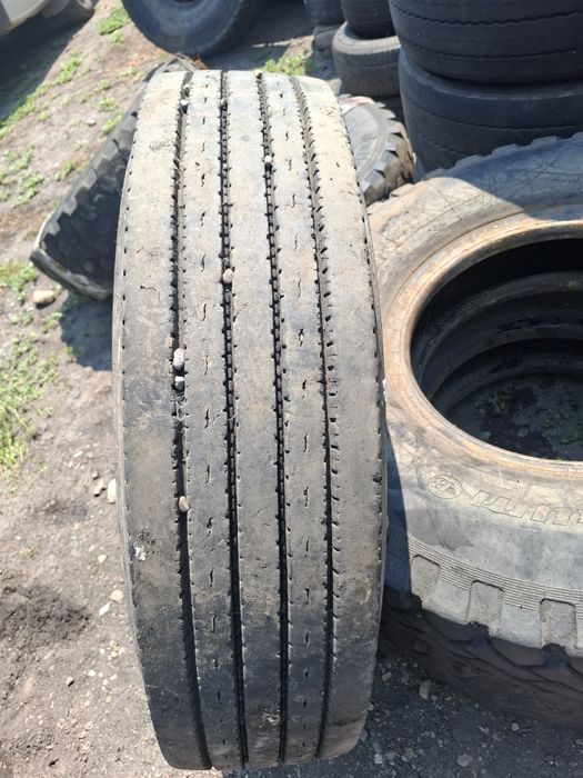 Vand 1 anvelopa 11.00 R 20 kumho bun ca nou