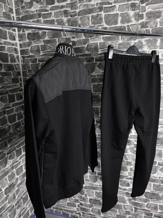 Emporio Armani екип високо качество