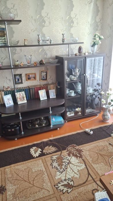 Стенка в зал. Продам