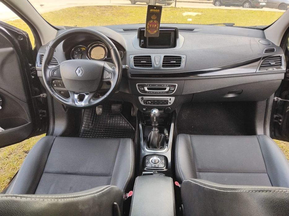 Renault Megane Bose cap 1, 5 an 2013