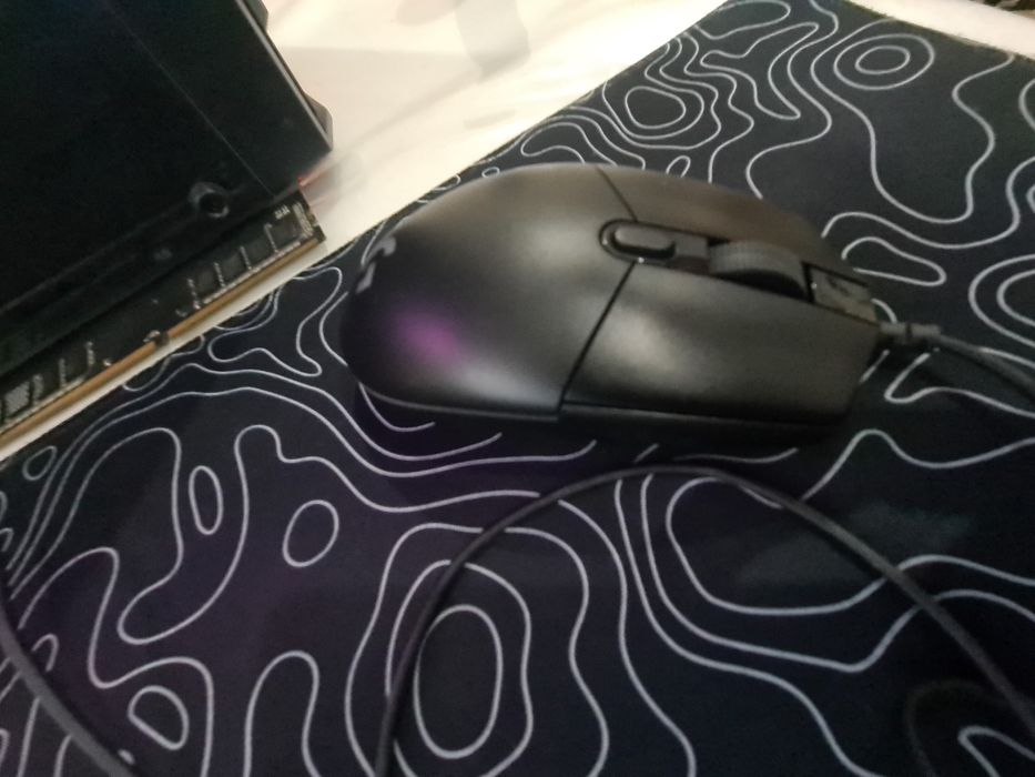 Игровая мышь Logitech G102 черная