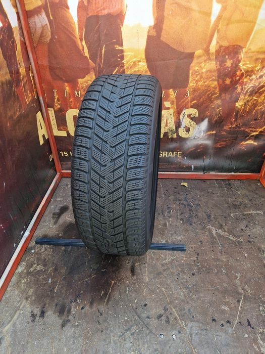 1 Anvelopa Pirelli 235 50 R18 M + S