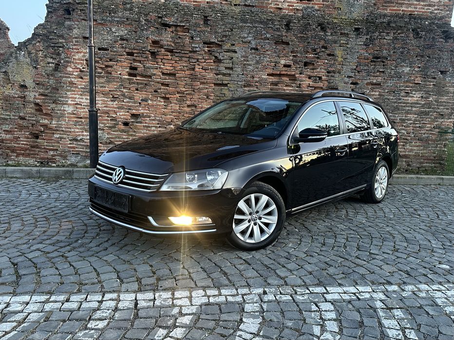 Vand VW Pasat 1,6 D an 2013 recent adus IMPECABIL ! Accept VARIANTE !!