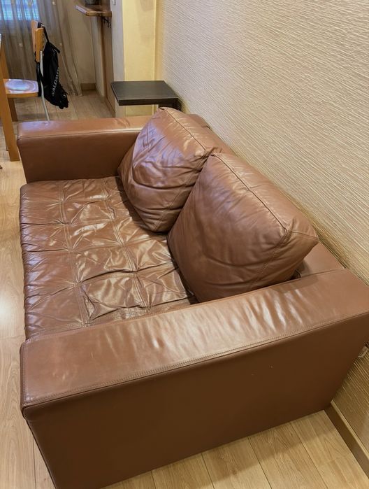 Кожен диван SELAMORE в кафяво