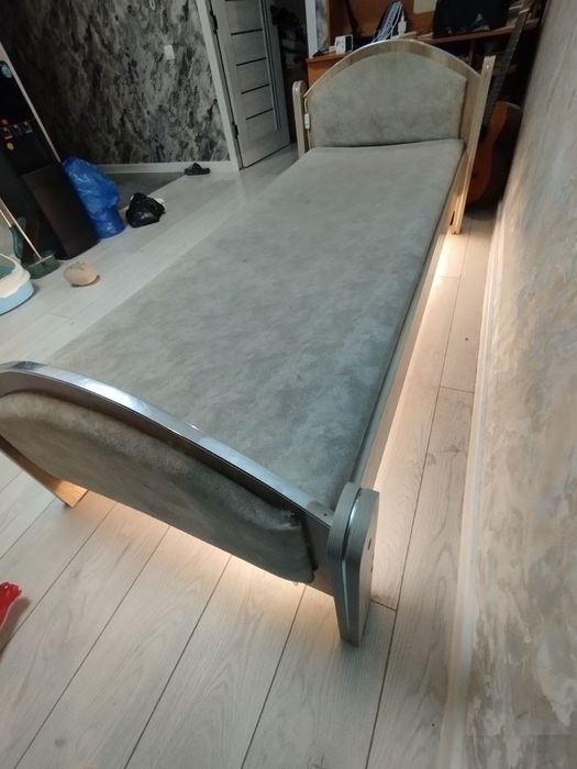 Продается кровать