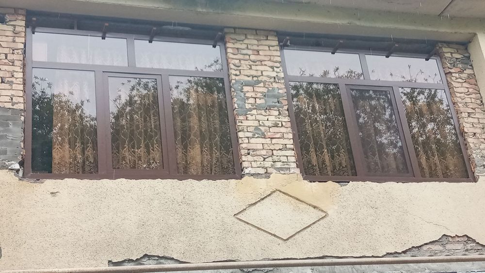 Akfa derazalar 2dona