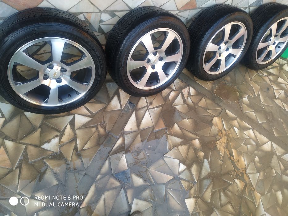 16 duyumli Diska sotiladi Nexia 3ga sparkka va kobaltga tushadi