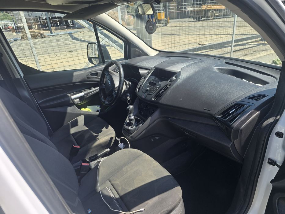 FORD Tourneo Connect 2015 — imagine 3