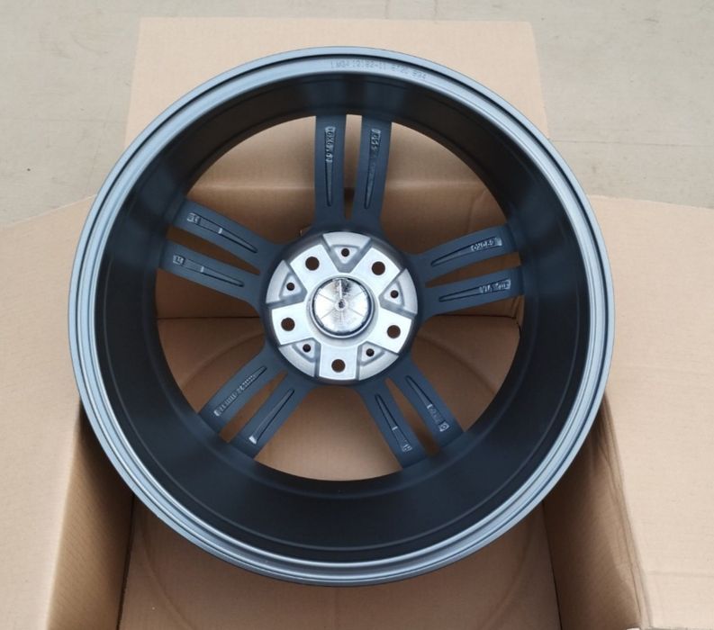 Jante 17 BMW style M437 prindere 5 x 120 cu ET 33
Styling M437