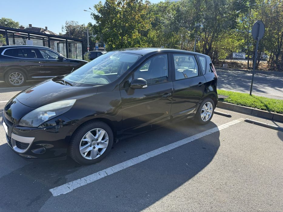 RENAULT 4 2011 — imagine 3