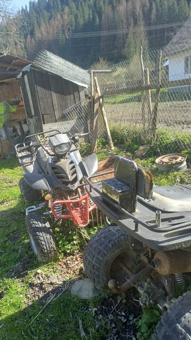 Vând ATV 250 cc negociabil