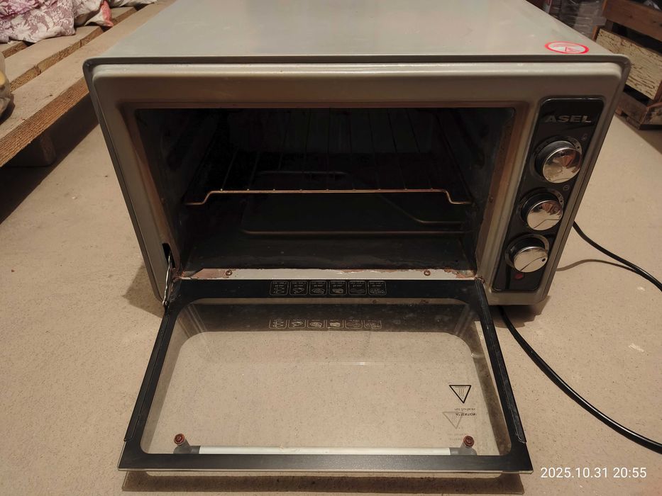 Духовка продается