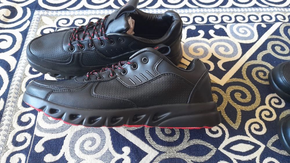 Продам Мужские обуви