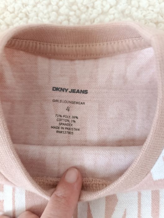 Рокля за момиче 104 размер DKNY