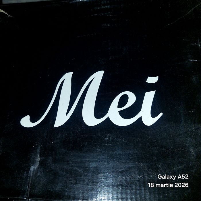 Sandale cu platformă