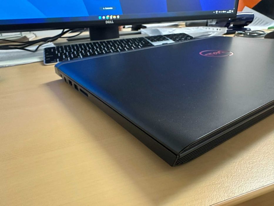 Dell G5 15 i7-8750H, 16 GB RAM, SSD+HDD 1TB, GTX 1050 TI