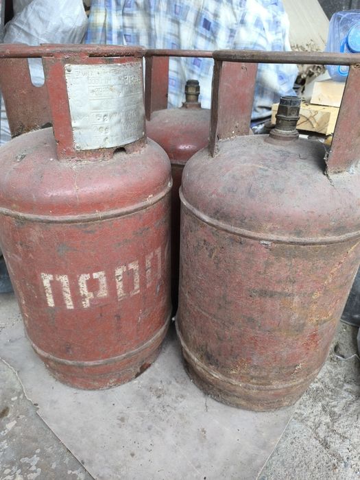 Продам газовые баллоны
