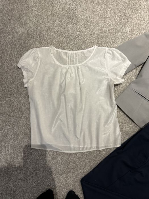 Классический лук пиджак,кофточка и брюки от бренда Forever 21,размер С