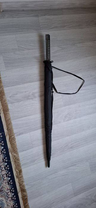 Продам зонтик большой