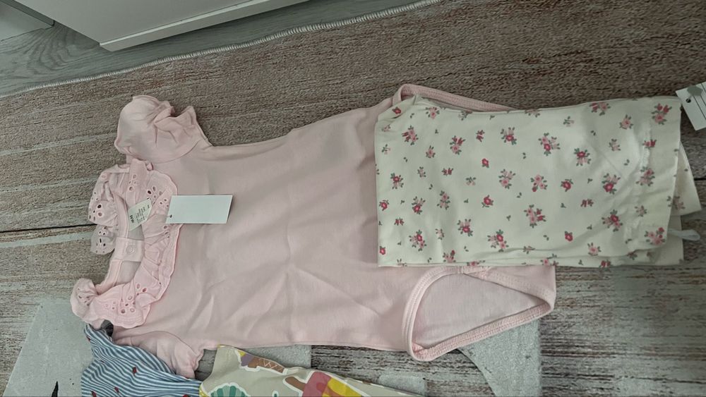 Hainute fetita marimea 86