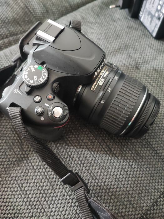 Camera foto NIKON DSLR D5100