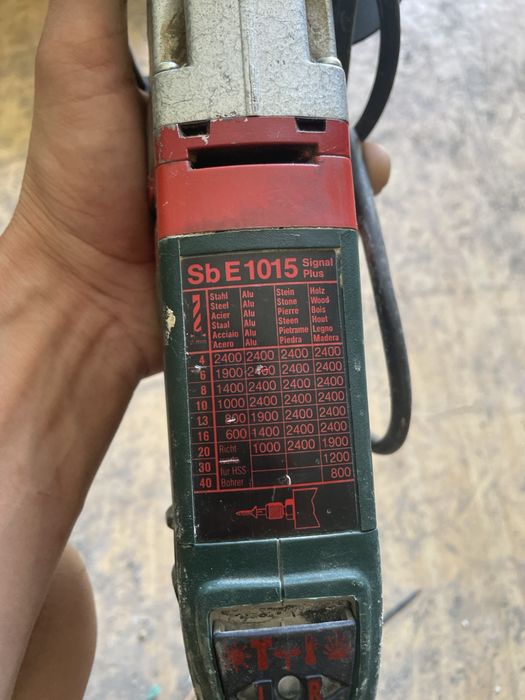 Mașină de găurit cu percuție Metabo Sb E 1015/2 S R+L Signal Plus 1010W