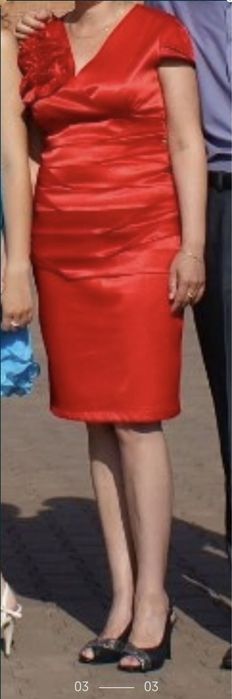 Платья вечерние разные