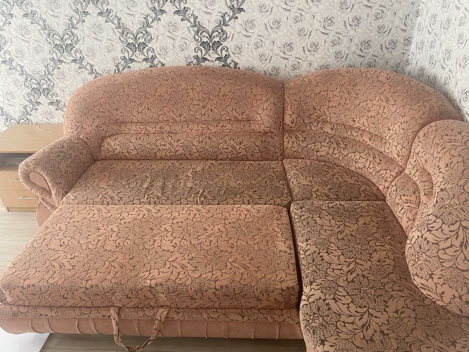 Продам диван и кресло