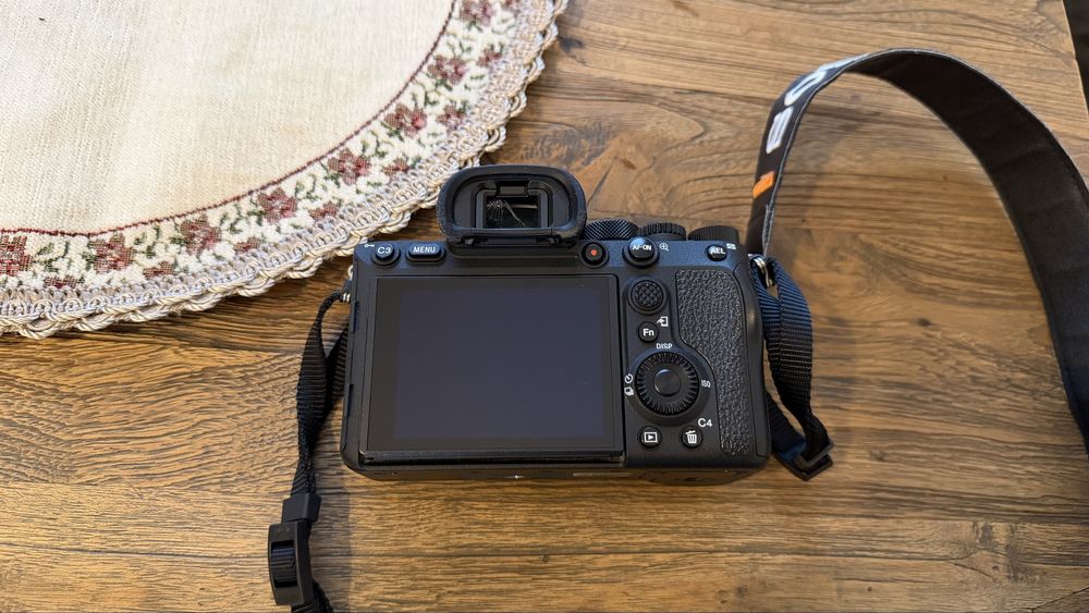 Sony Alpha a7R IV Mirrorless Digital Camera ILCE7RM4