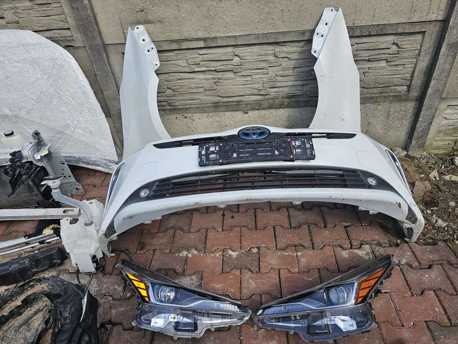 Bara fata completa impecabila prius IV facelift 2021 alb perlat