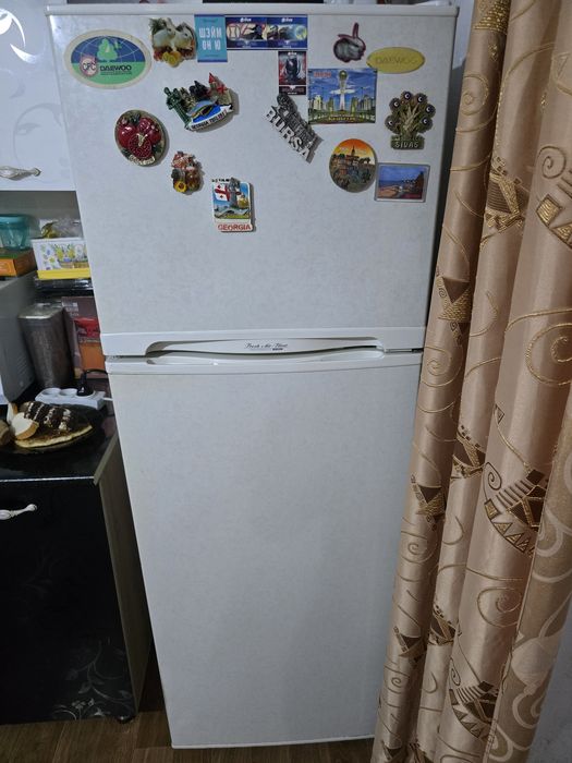Продам холодильник