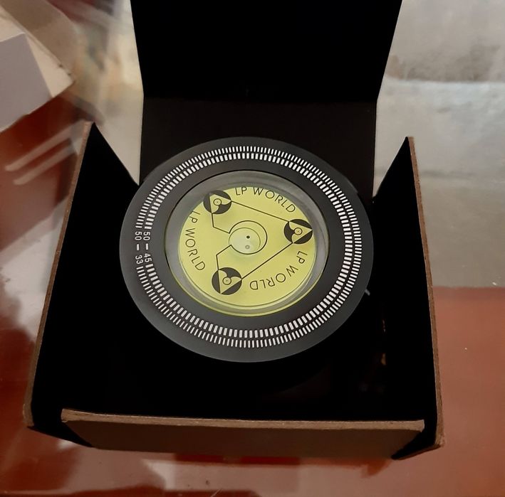 ПРОМО/Клампа за грамофон/нова/запечатана