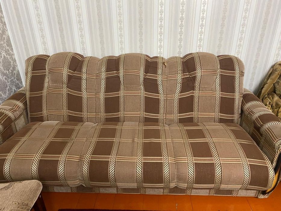 2 дивана и 2 кресла