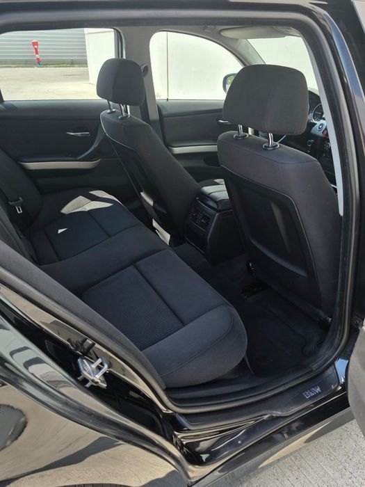 Bmw Seria3 Facelift 2.0diesel 2010 euro5 navi Senzori Jante Proprietar