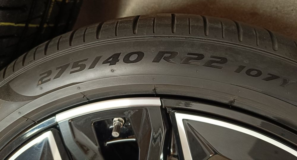 Оригинални джанти с гуми летни 22 цола Bmw iX Дот 2022г