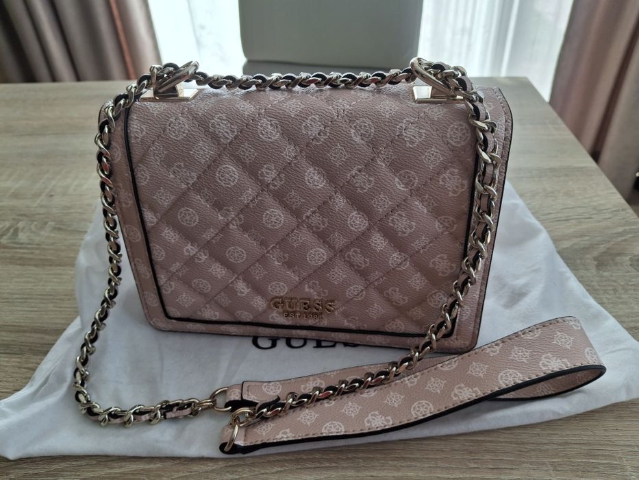 Чанта през рамо GUESS