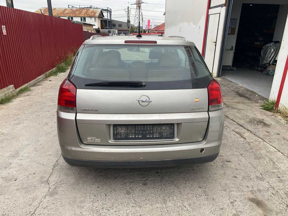 Dezmembram Opel Signum 2.0 diesel