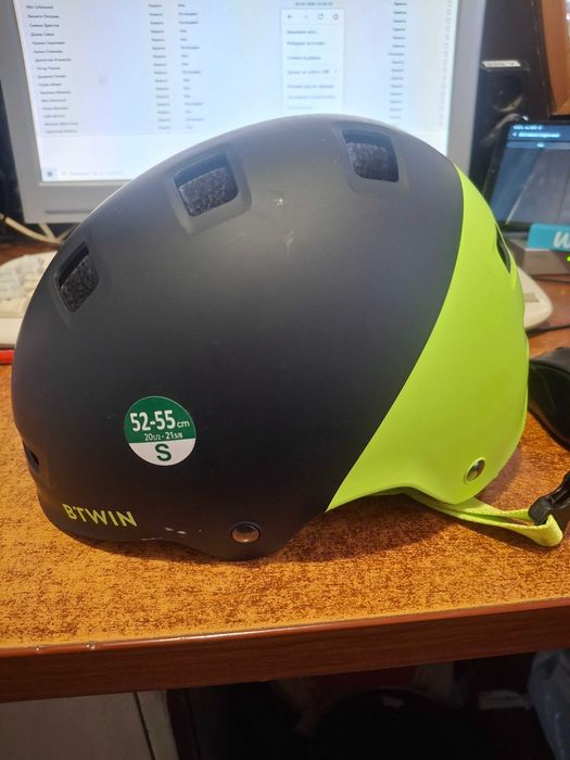 Детска каска за колоездене