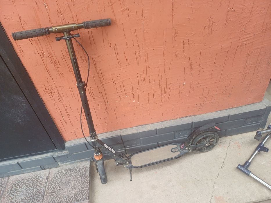 Продам самокаты(для города